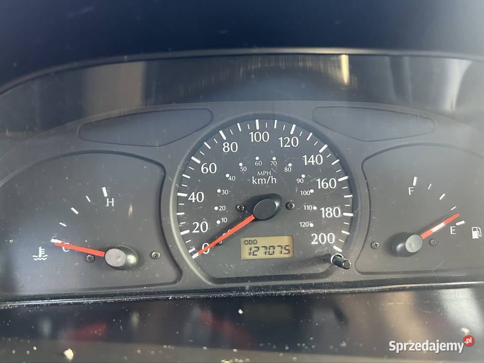 Kia Rio 2002r przebieg 127075 Przeglad i Oc do 55KM