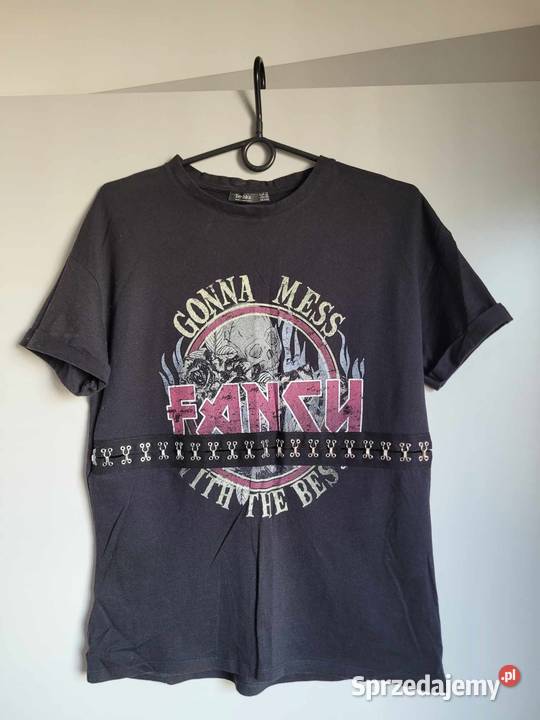 Tshirt Bershka z metalowymi elementami Warszawa sprzedam