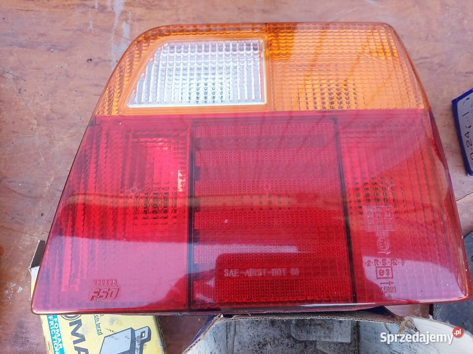 POLONEZ CARO LAMPA TYLNA PRAWA LEWA kompletna osobowe Lampy tylne Nysa