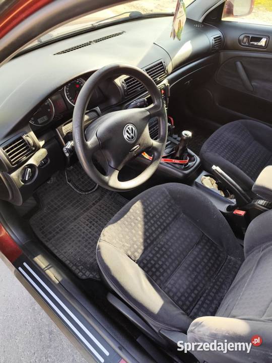 Volkswagen Passat B5 2001r 8V 115 LPG ABS Dzbanki