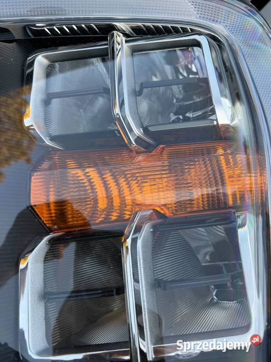 2021 Ford F150 2x lampy Led z modulami grill terenowe Brończyce