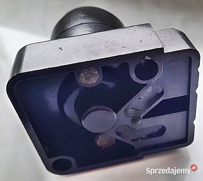 Bezpiecznik automatyczny 6 A 250 V z PRL Pozostałe Kolekcje