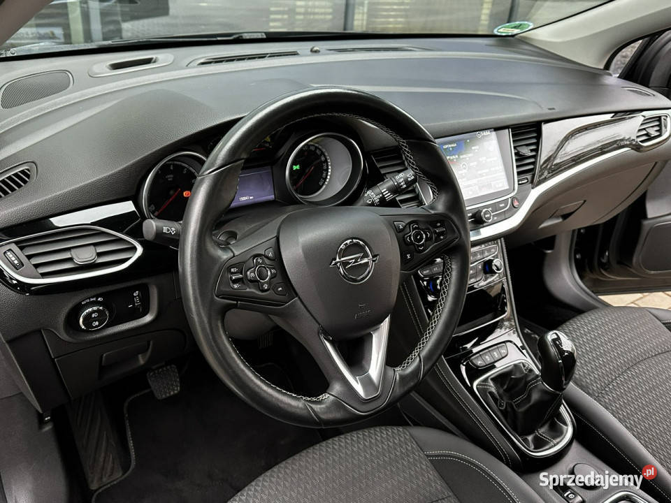 Opel Astra Kamera Grzane fotele Navi Climatronic światła przeciwmgielne opolskie Kąty Opolskie