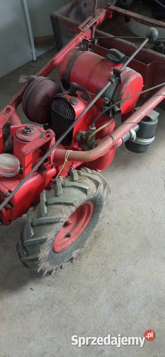 Ciągnik MF 70 jednoosiowy Renault Tarczek