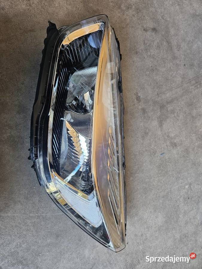 Kuga mk2 lampa przednia lewa nowa uszkodzona