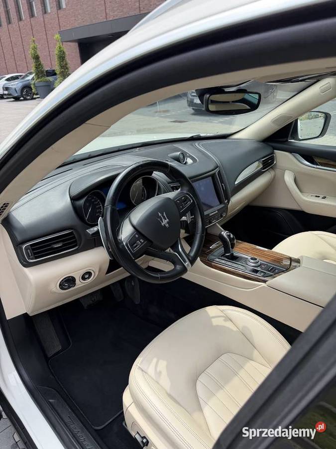 Maseratti Levante SQ4 zadbany egzemplarz nieuszkodzony Katowice