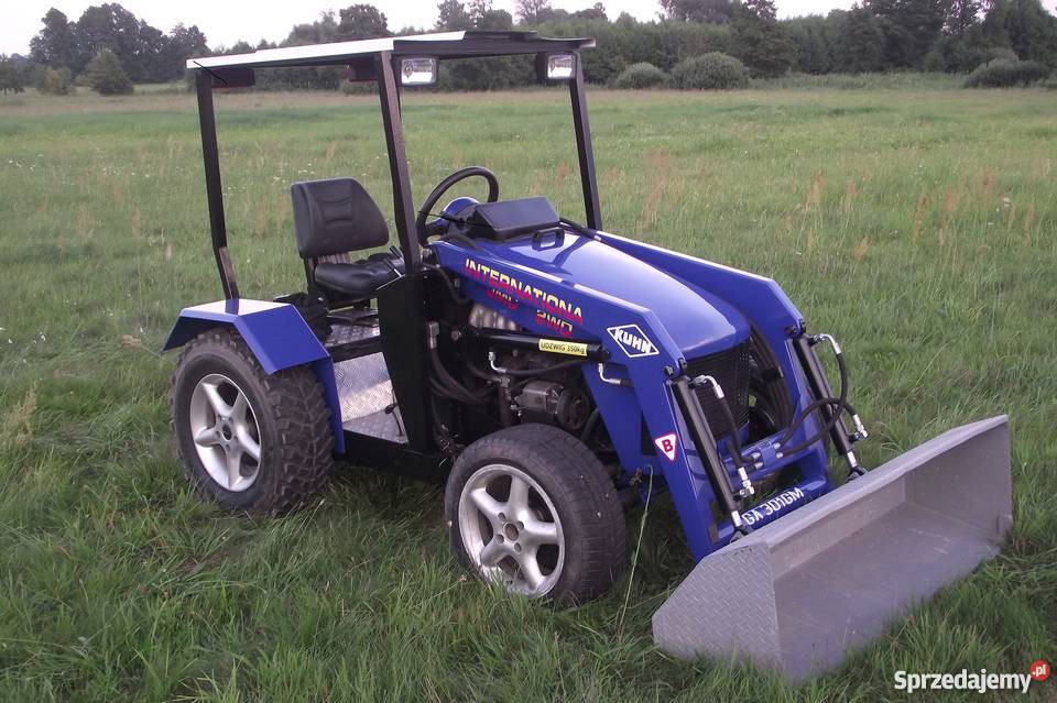 CIĄGNIK SAM TUR Lubartów