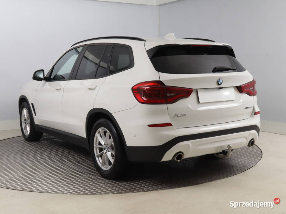BMW X3 xDrive20i asystent pasa ruchu Bielany Wrocławskie