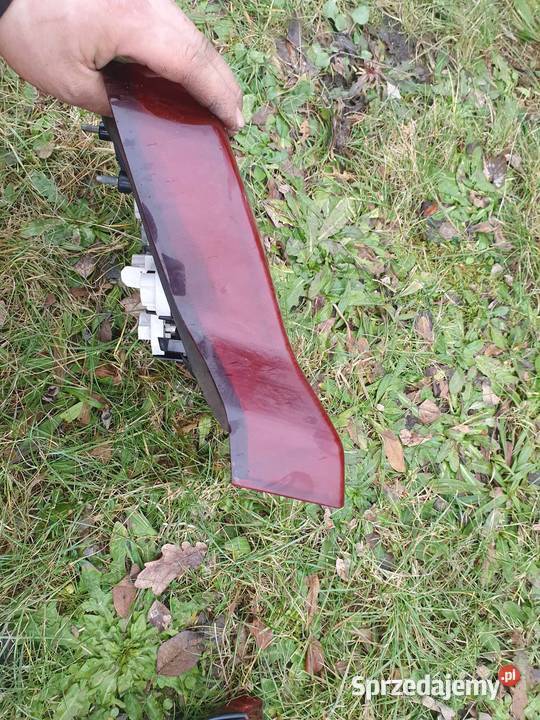 Lampa tylna prawa Volvo s80 9803 osobowe Kraków sprzedam
