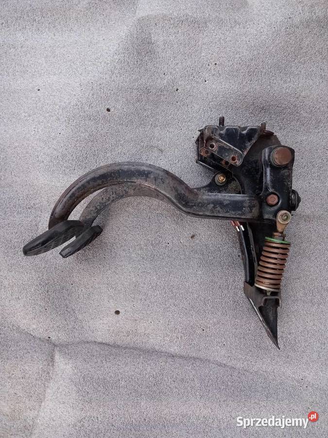 Pedały sprzęgła i hamulca Mercedes W108 W109 Pedały Bukownica sprzedam