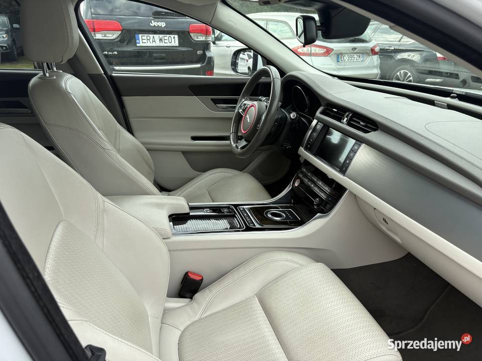 Jaguar XF GWARANCJA Paniówki