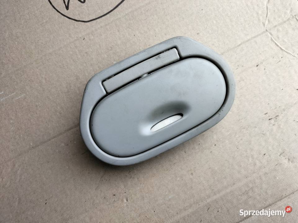 RENAULT SCENIC 2 II LIFT 8200105136 LUSTERKO lubelskie Kamień-Kolonia sprzedam