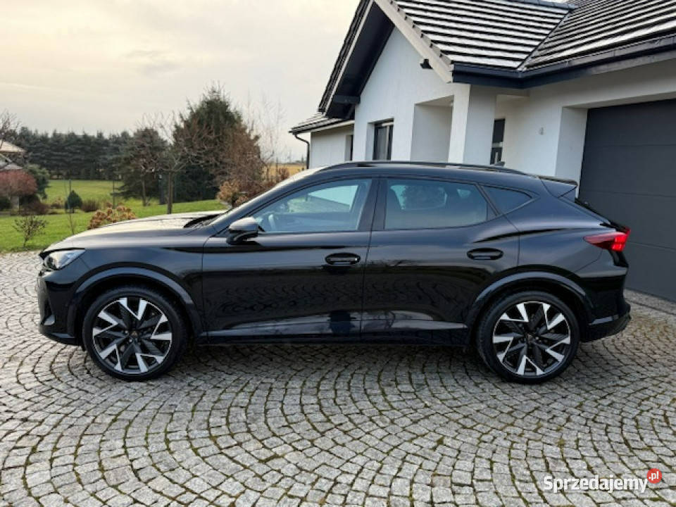 Cupra Formentor VZ 333 AWD BLACK EDITION KAMERY