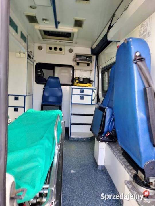 ambulans karetka nieuszkodzony Drągowina