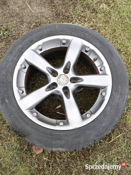 Sprzedam opony z felgami Toyoty Avensis T27