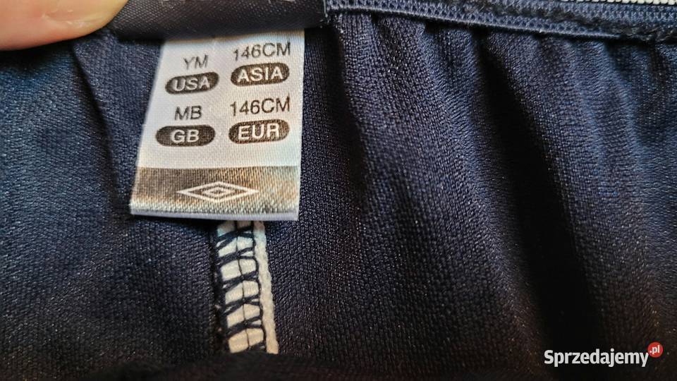 Umbro Granatowe spodenki chłopca Piekary Śląskie