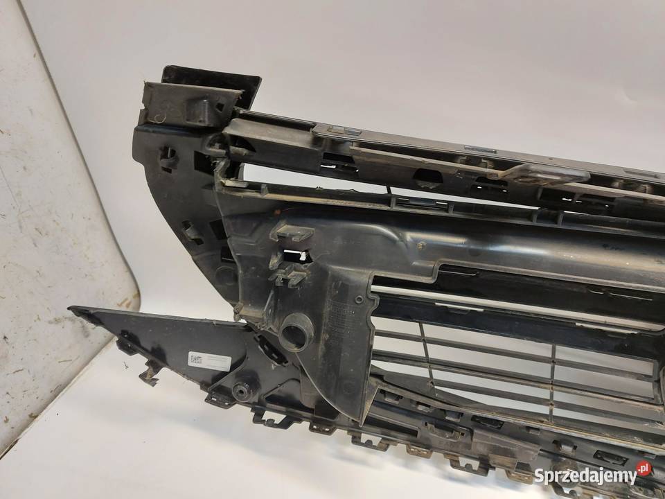 Mercedes EQC 400 W293 GRILL ATRAPA KRATKA