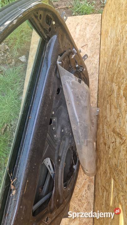 OPEL VECTRA C DRZWI PRZÓD LEWY LEWE KOD LAKZ20R