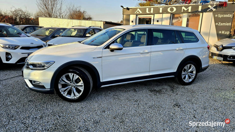 Volkswagen Passat Alltrack 20 D DSG ZADBANY Świdnica