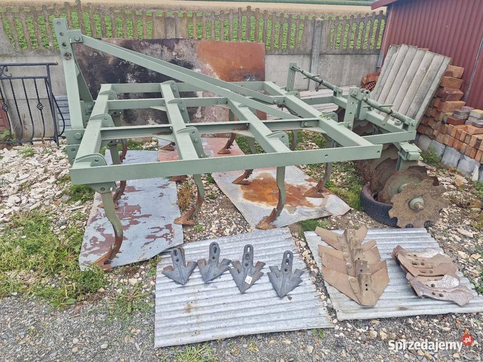 Agregat ścierniskowy Frost Rolnictwo Zalesie