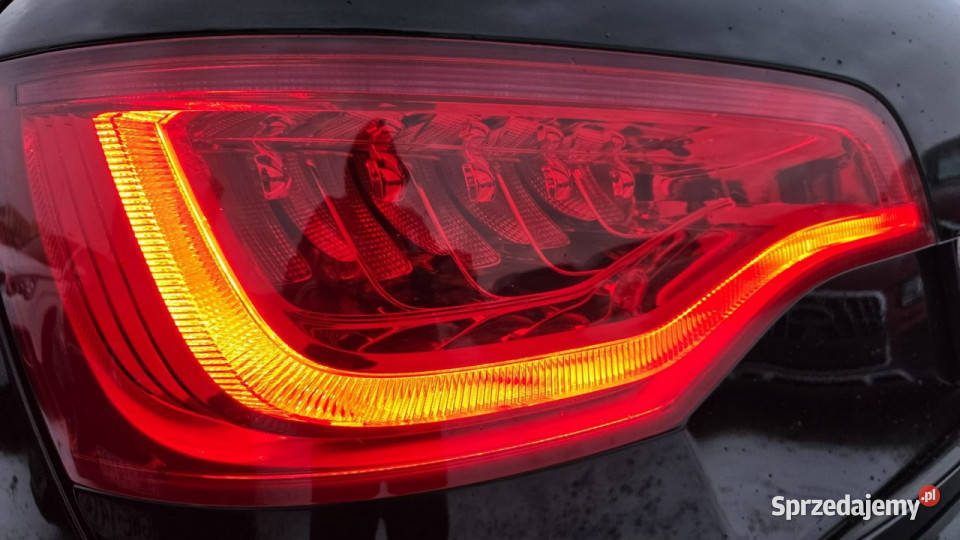 Audi Q7 Xenon Climatronic Duża Navi 7 osobowy S lakier metallic pomorskie Lębork