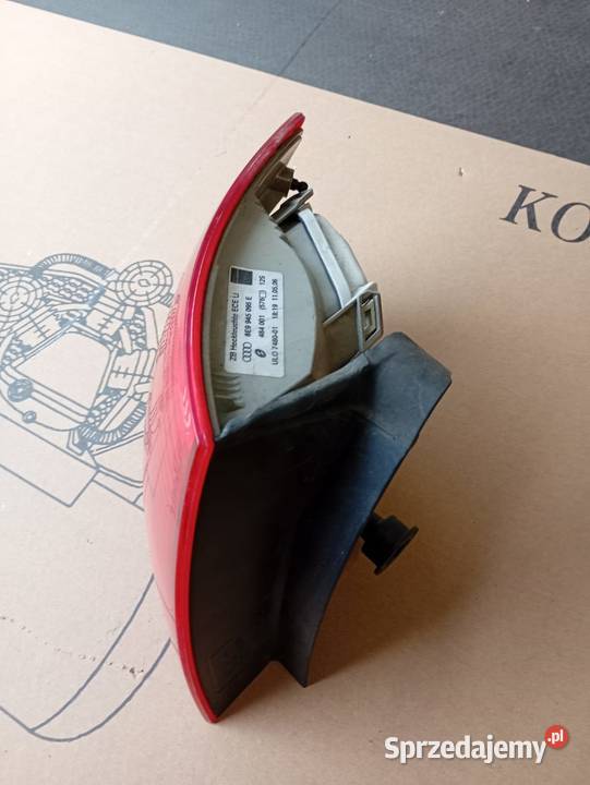 lampy tył audi a4 b7 avant Chełm