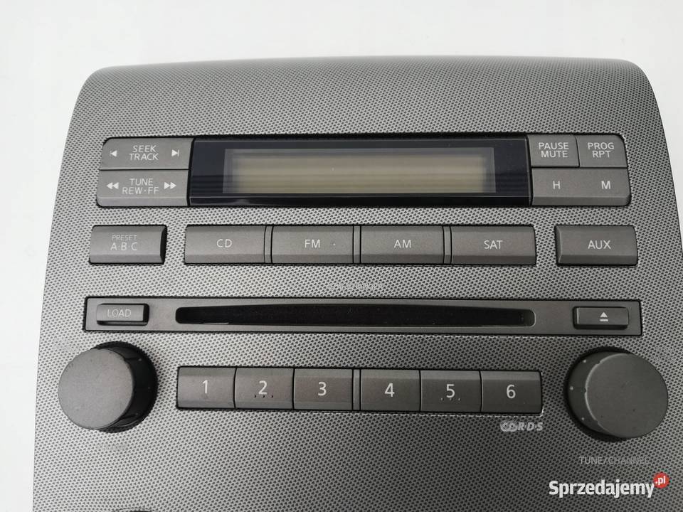 PANEL RADIA KLIMATYZACJI NISSAN TITAN ARMADA Nowy Tomyśl