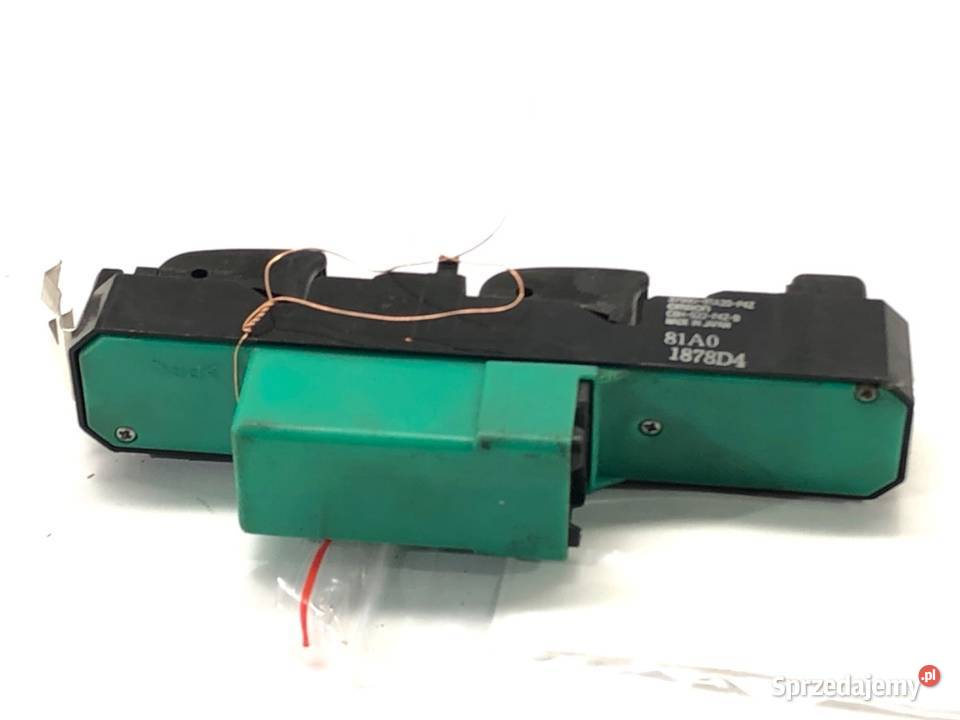 PRZEŁĄCZNIK SZYB SUZUKI JIMNY III 3799081A20