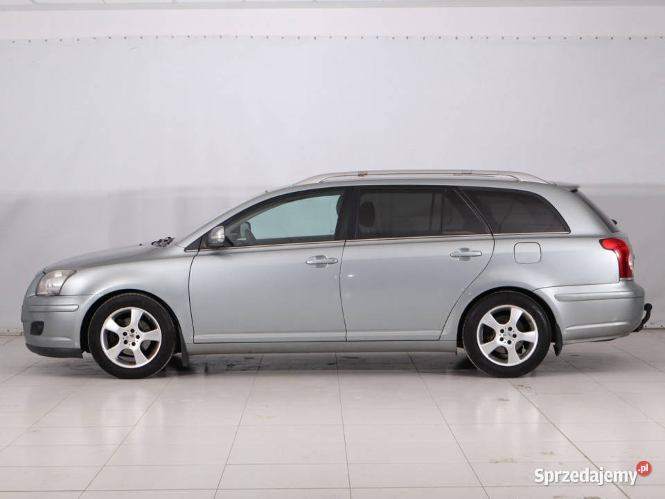 Toyota Avensis 18 VVTi isofix Piaseczno