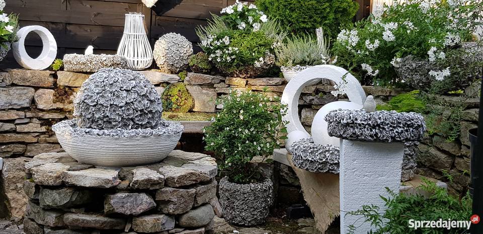 Kule ozdobne różane dekoracja do ogrodu śląskie Jaworze