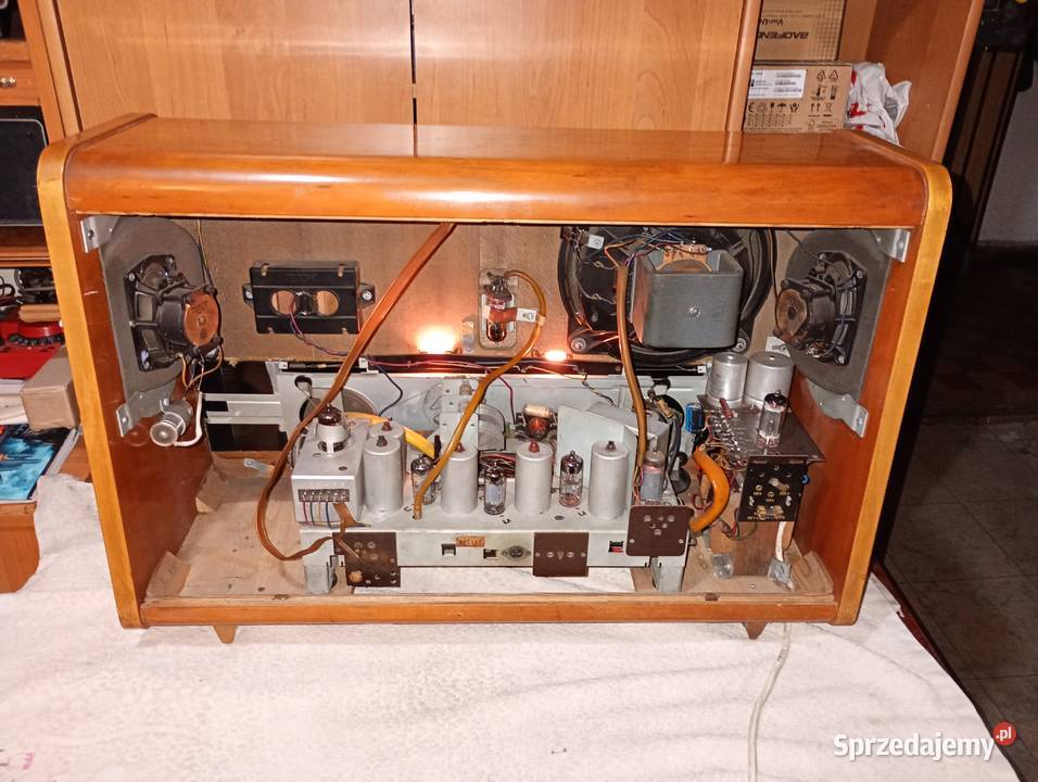 Radio lampowe Undine 2 EAW 8176 EL Pozostałe Będzin