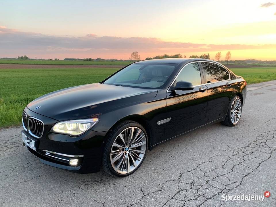 Wynajem BMW 7 do ślubu i na wesele Rzeszów