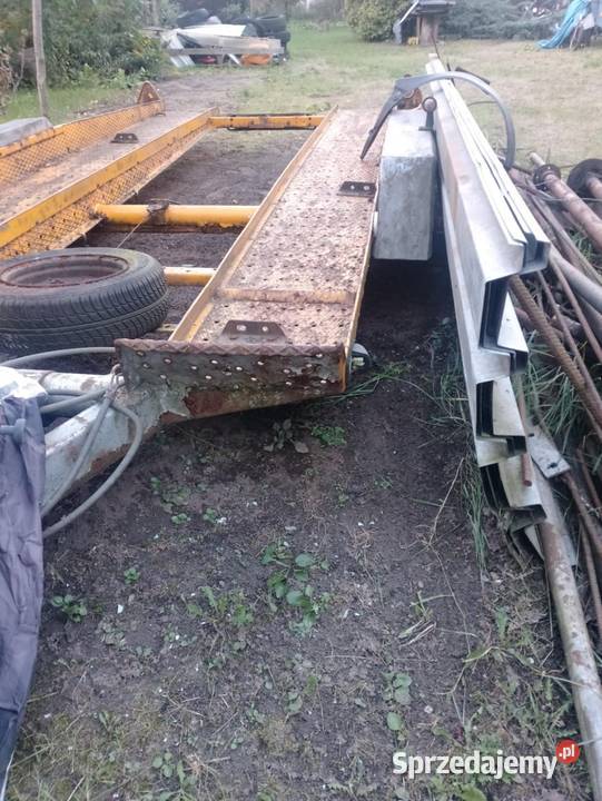 Laweta uchylna przyczepa solidna zarejestrowana Brodnica