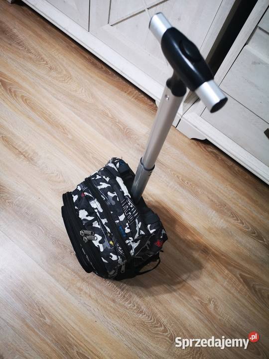 Plecak na kółkach czarny z rączką Kielce