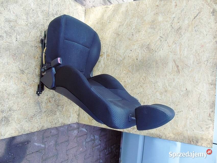 FOTEL PASAŻERA PRAWY PRZÓD HYUNDAI I30 I 2010 HB Sosnowiec