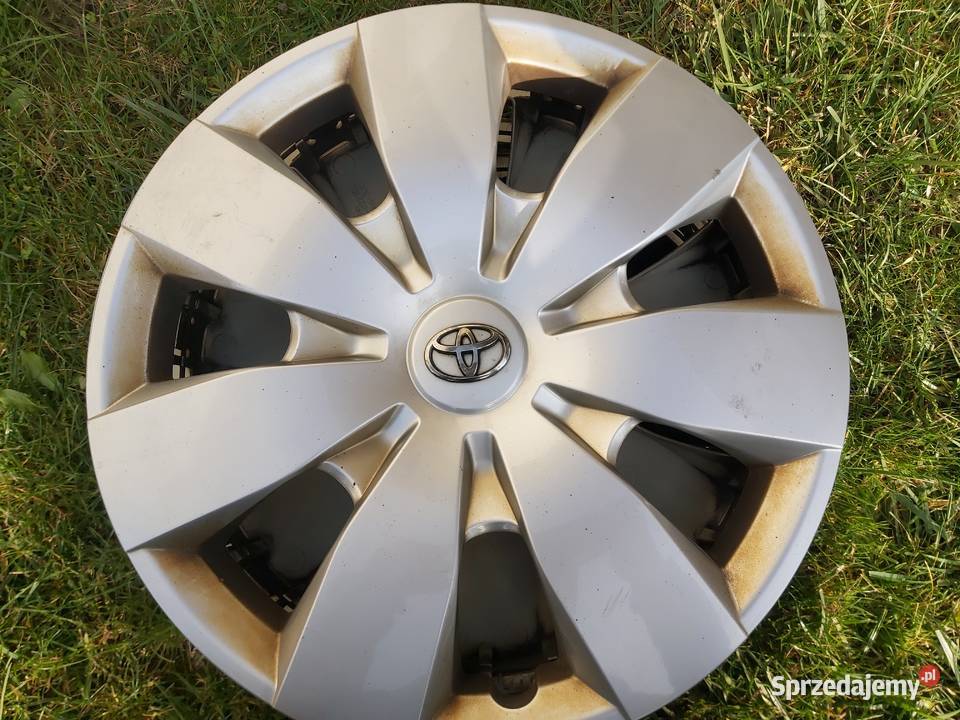 Kołpaki Toyota Auris 16 Katowice