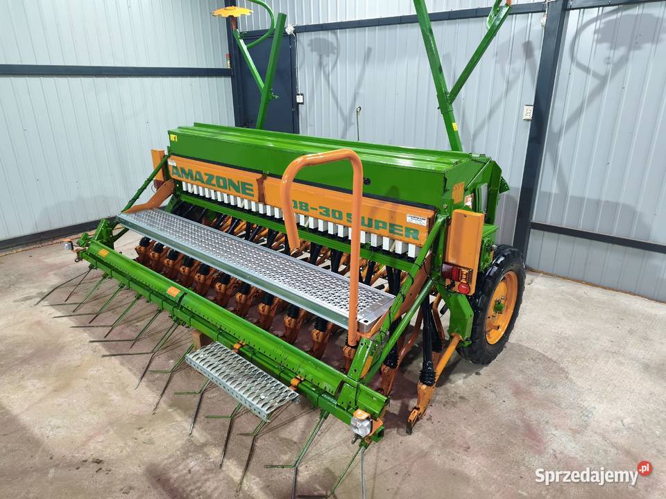 Siewnik Amazone d8 super szerokość 3m