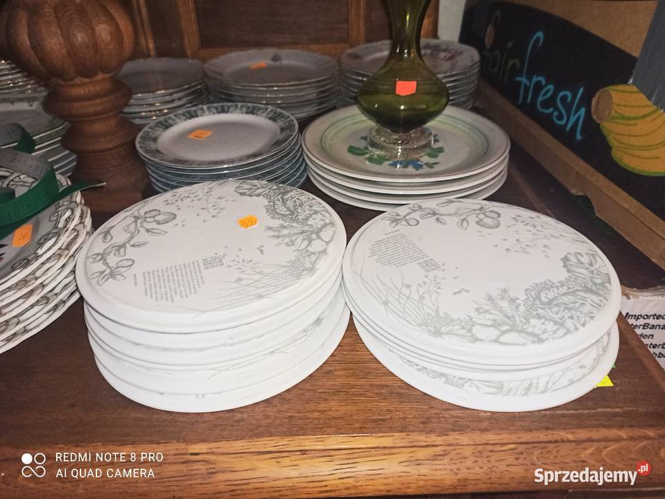 Porcelanowa podstawka pod gorące naczynia Bez