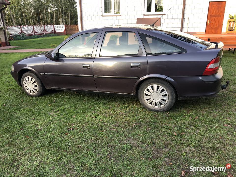 Opel Vectra B 16 16V LPG hak radio świętokrzyskie Michałów