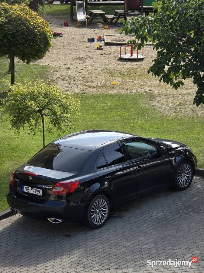 Suzuki Kizashi 24 178 koni napęd 4x4 Reda