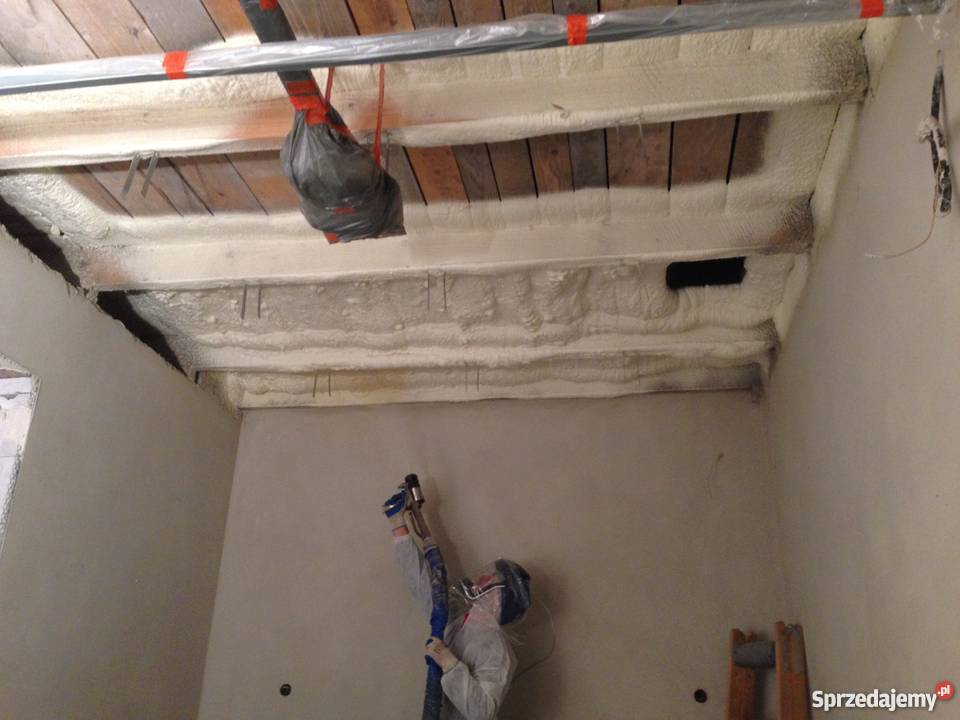 Tanie Ocieplenie poddaszy pianką pur Wieliczka