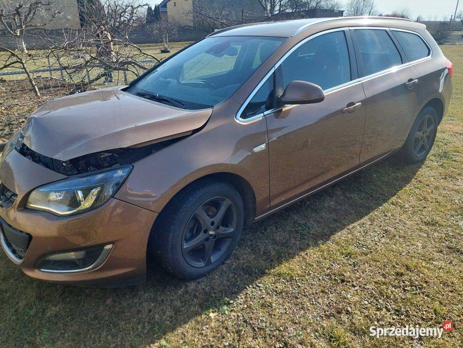 Astra j 14t LPG fabryczne