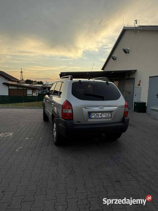 Hyundai Tucson 20 CRDI Rok produkcji 2006 Gniezno