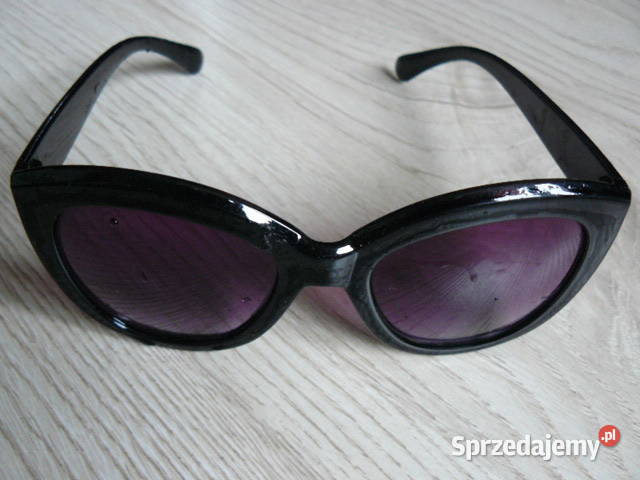 Okulary przeciwsloneczne 3 20 zl Okulary Rzeszów sprzedam