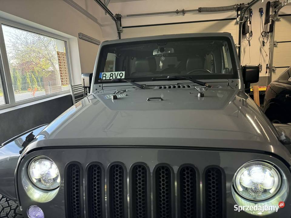 Sprzedam Jeep Wrangler 36 Unlim Sahara Łomża