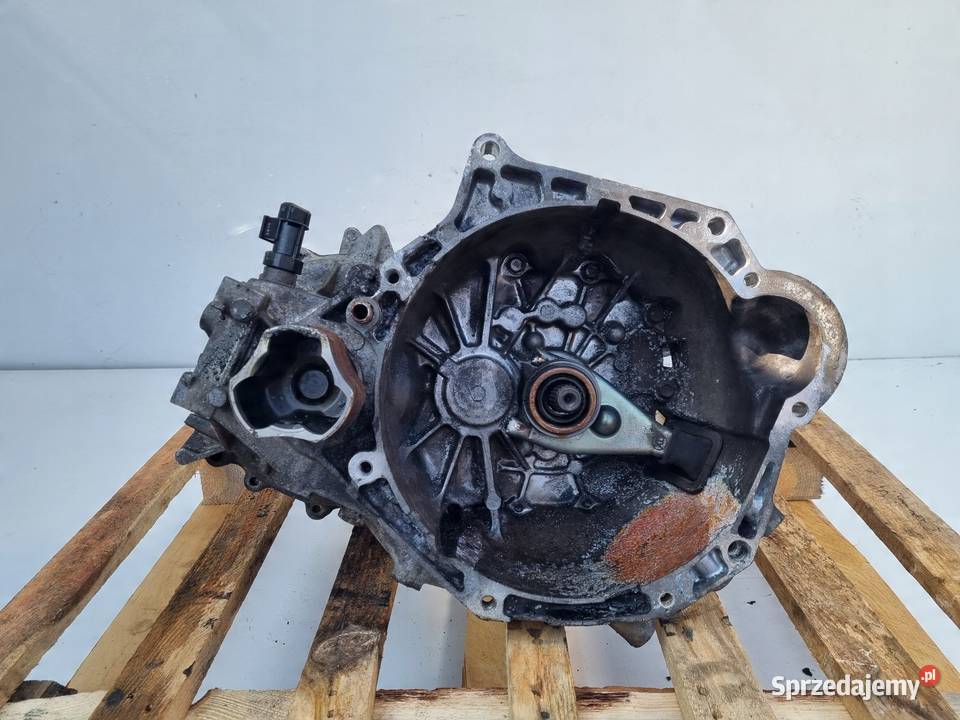 Hyundai i30 16 16V MANUALNA SKRZYNIA BIEGÓW Janów