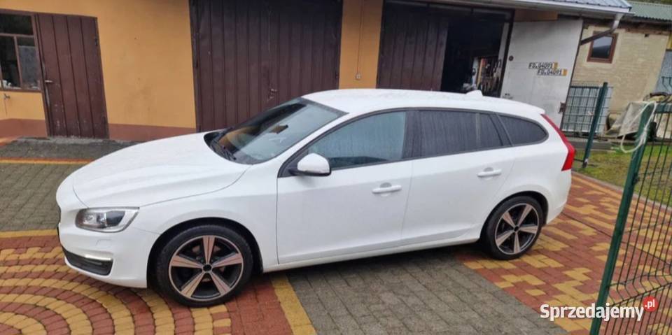 Volvo v60 biały podkarpackie
