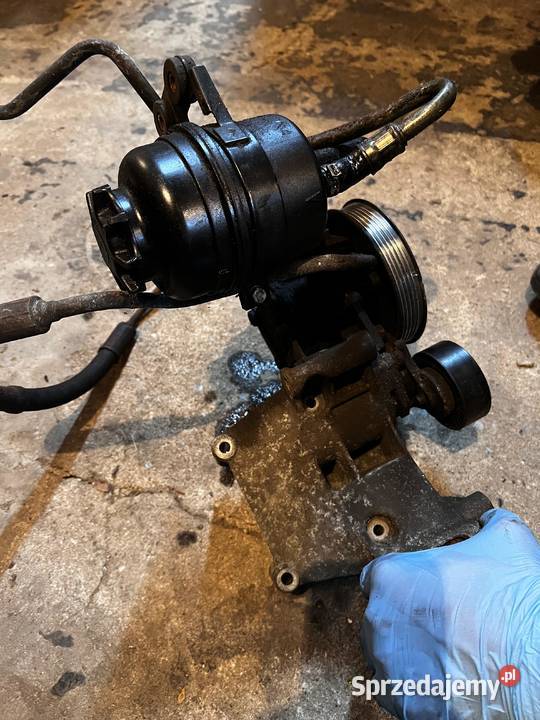 Pompa wspomagania komplet łapa pompy wspomagania Piasek