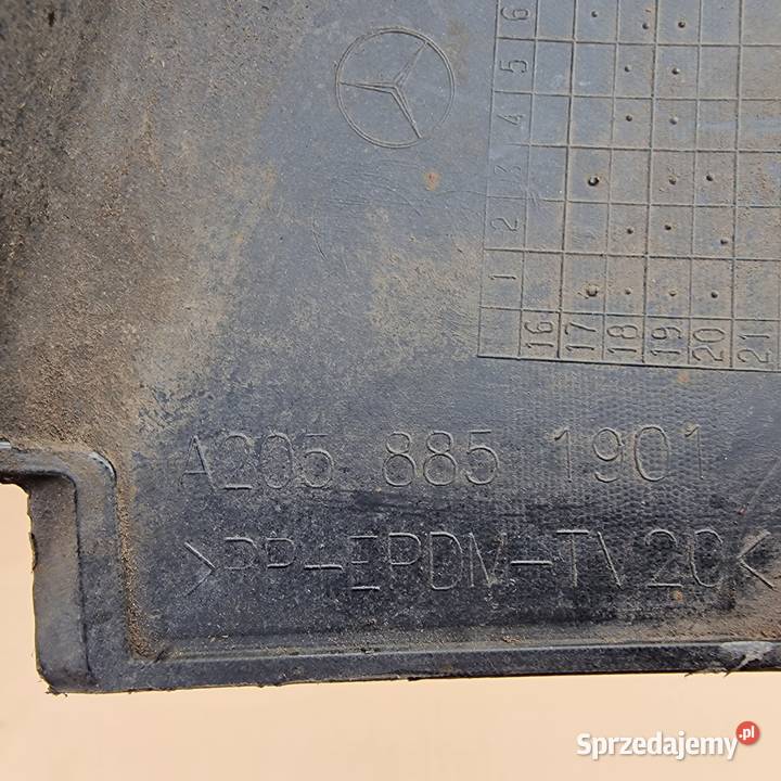 MERCEDES CKLASA W205 ŚLIZG ZDERZAKA LEWY PRZÓD
