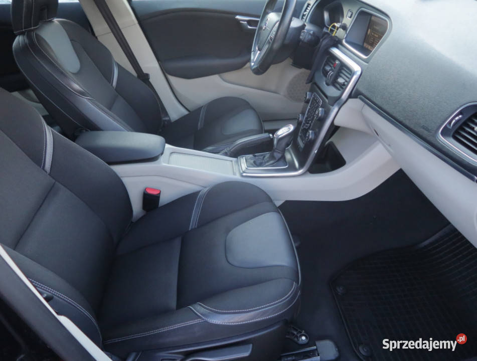 Volvo V40 20 D3 bluetooth Lublin